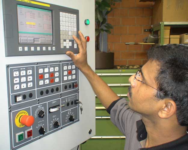 Fraesen_programm_schreiben.jpg - 45.73 kb